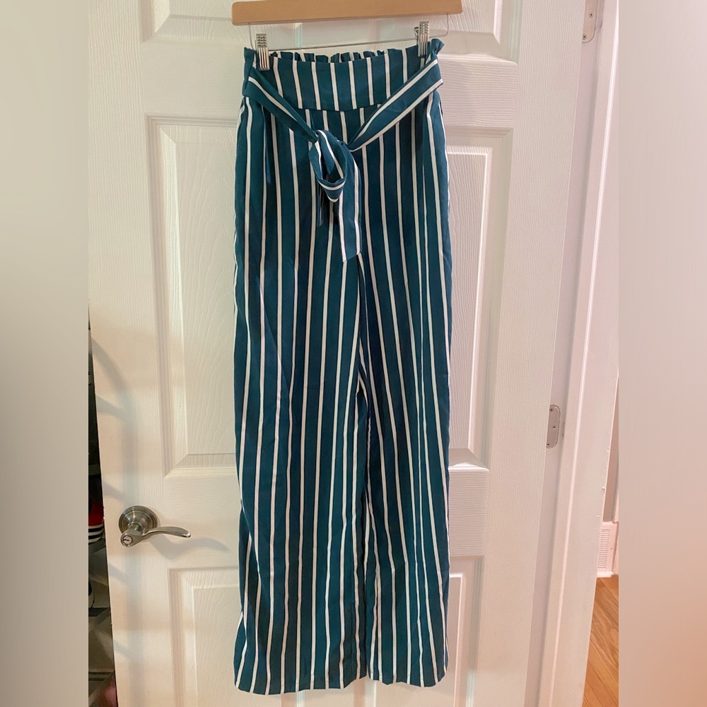 Forever 21 Flowy Pants